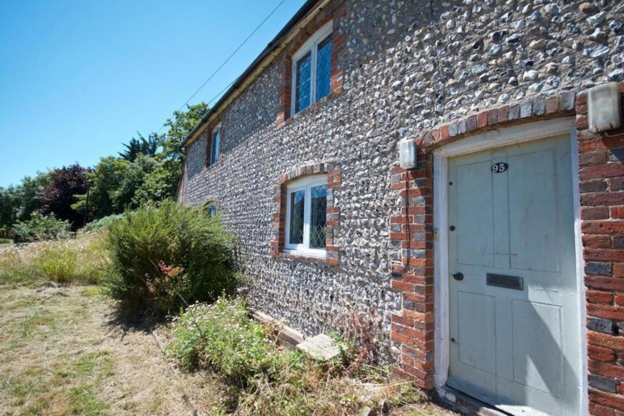 Wish Cottage Ratton Kültér fotó